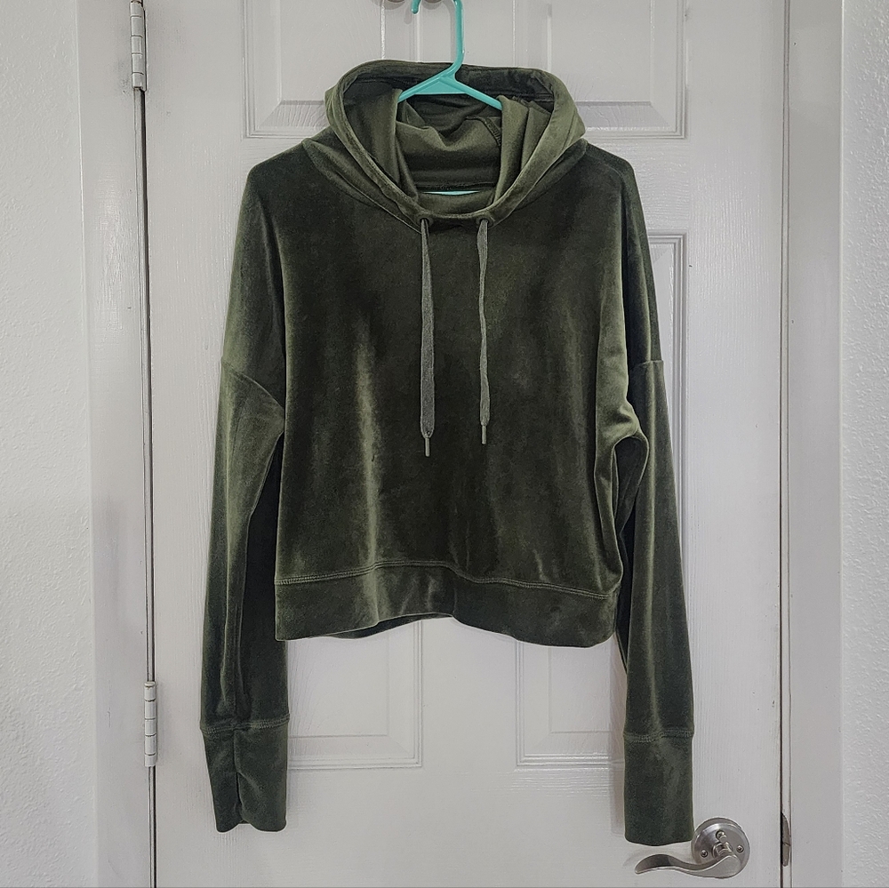 OFFLINE by Aerie Velour Cropped Hoodie Green Size Small Thumbholes